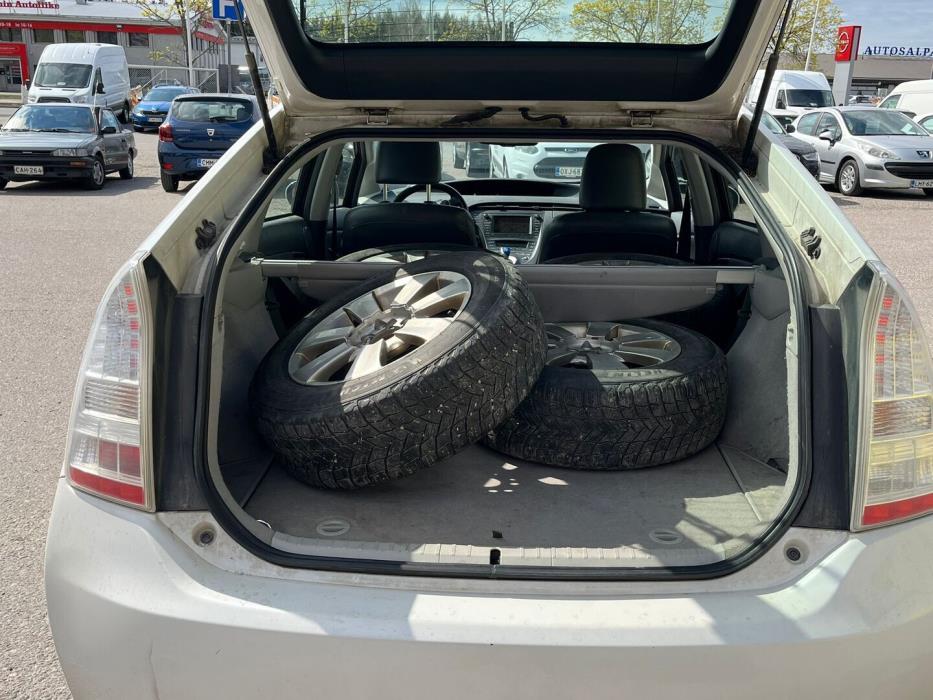 TOYOTA Prius 2009