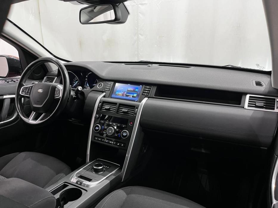 LAND ROVER Discovery Sport 2017