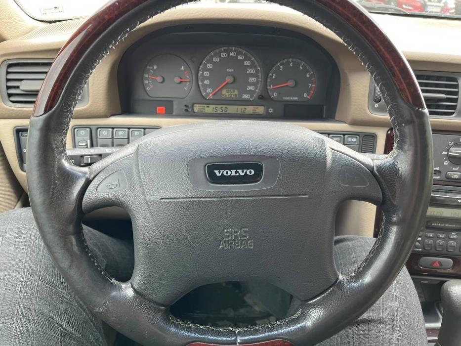 VOLVO S70 2000