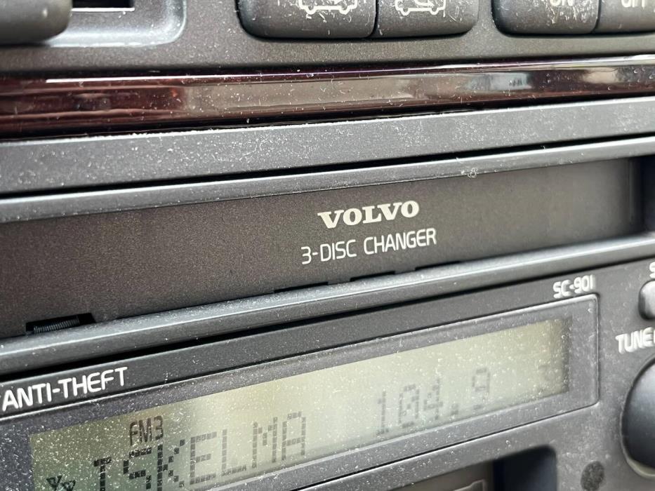 VOLVO S70 2000