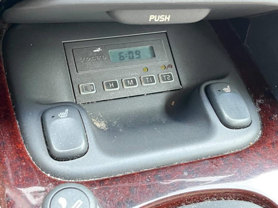 VOLVO S70 2000