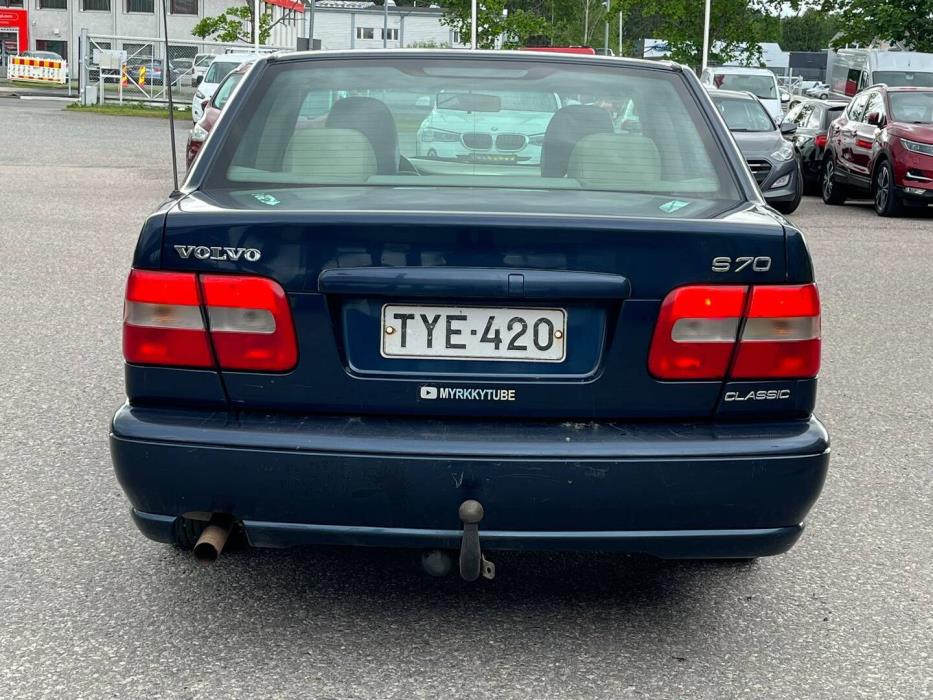 VOLVO S70 2000