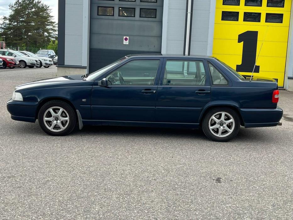 VOLVO S70 2000