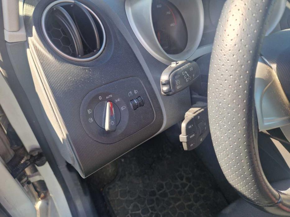 SEAT Ibiza ST 2012