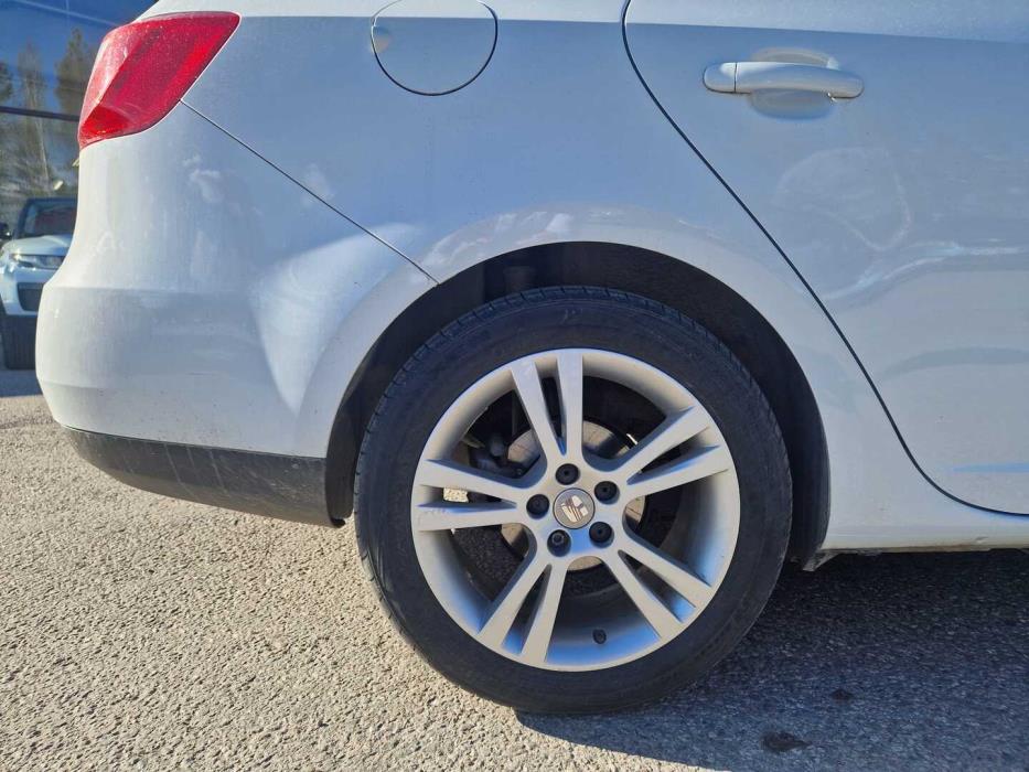 SEAT Ibiza ST 2012