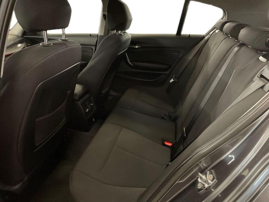 BMW 118 2012