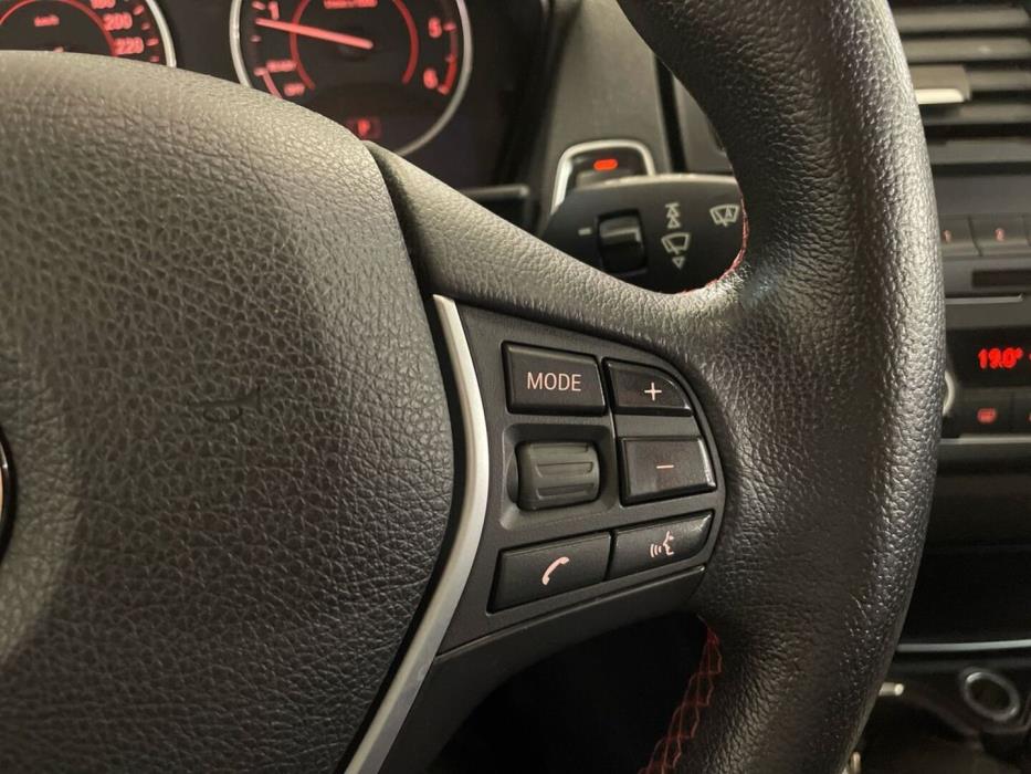 BMW 118 2012
