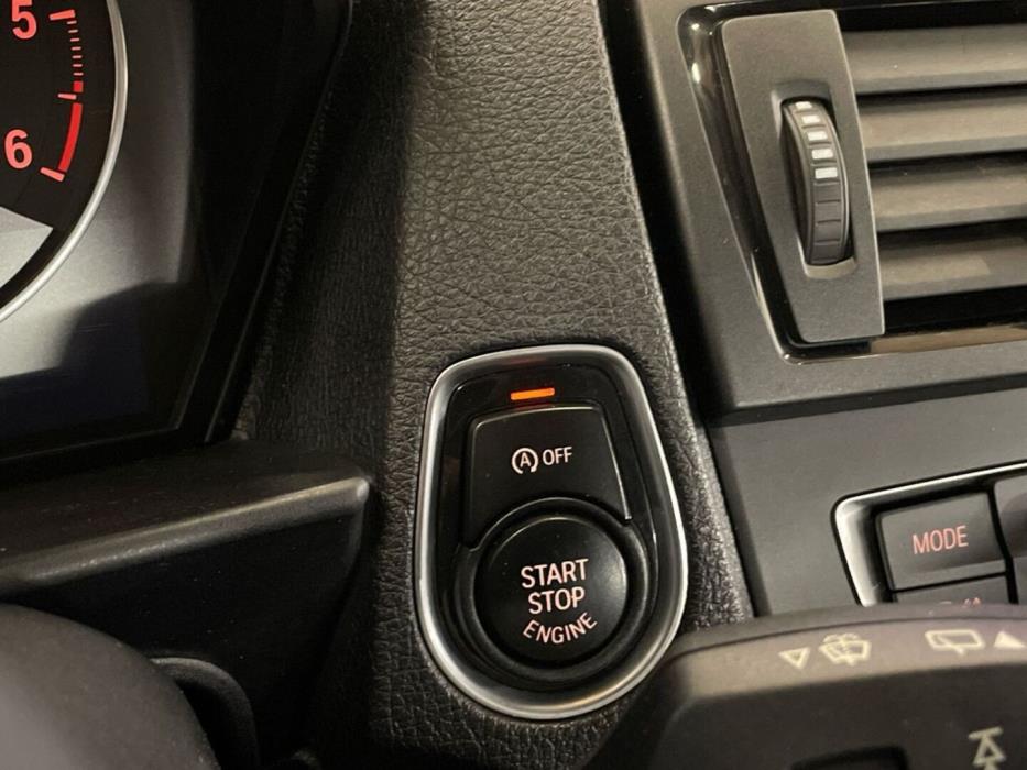 BMW 118 2012