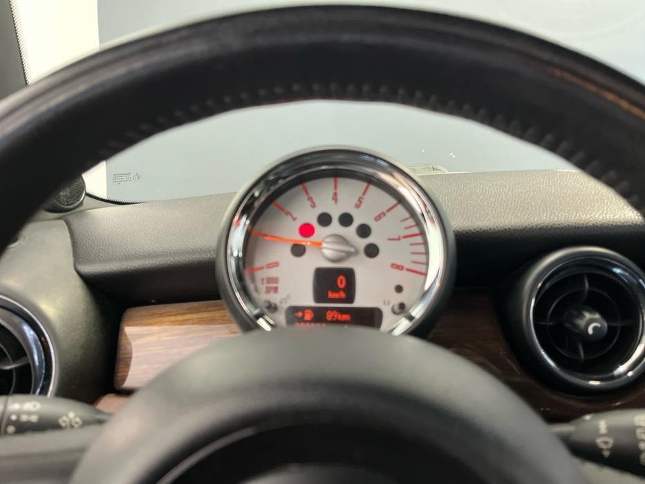 MINI Cooper 2012