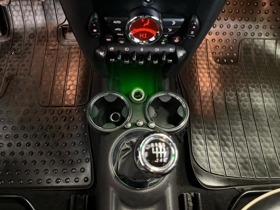 MINI Cooper 2012