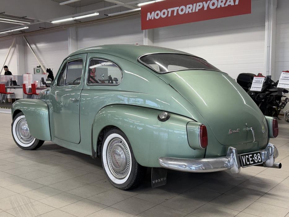 VOLVO PV 1964