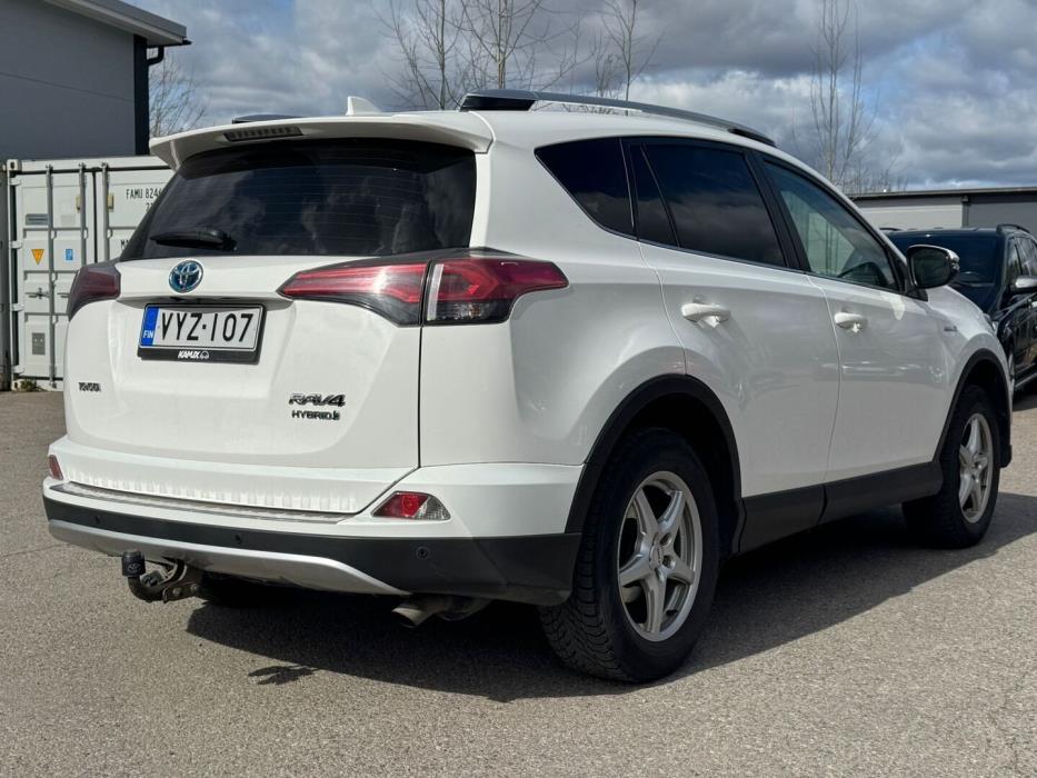 TOYOTA RAV4 2016