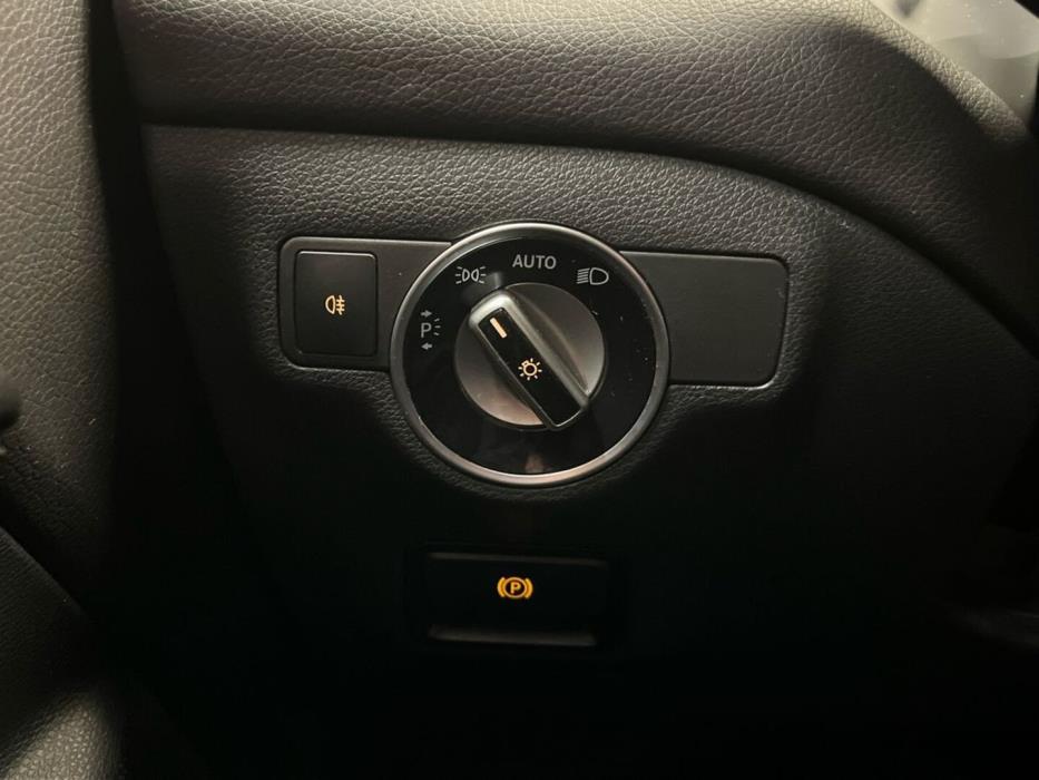 MERCEDES-BENZ CLA 2013