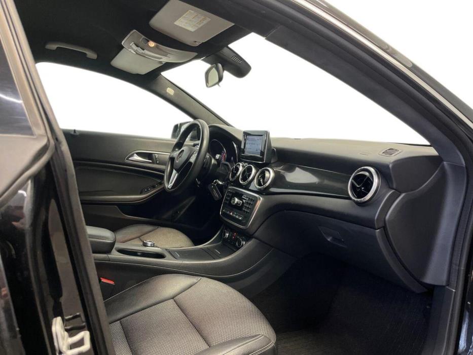 MERCEDES-BENZ CLA 2013