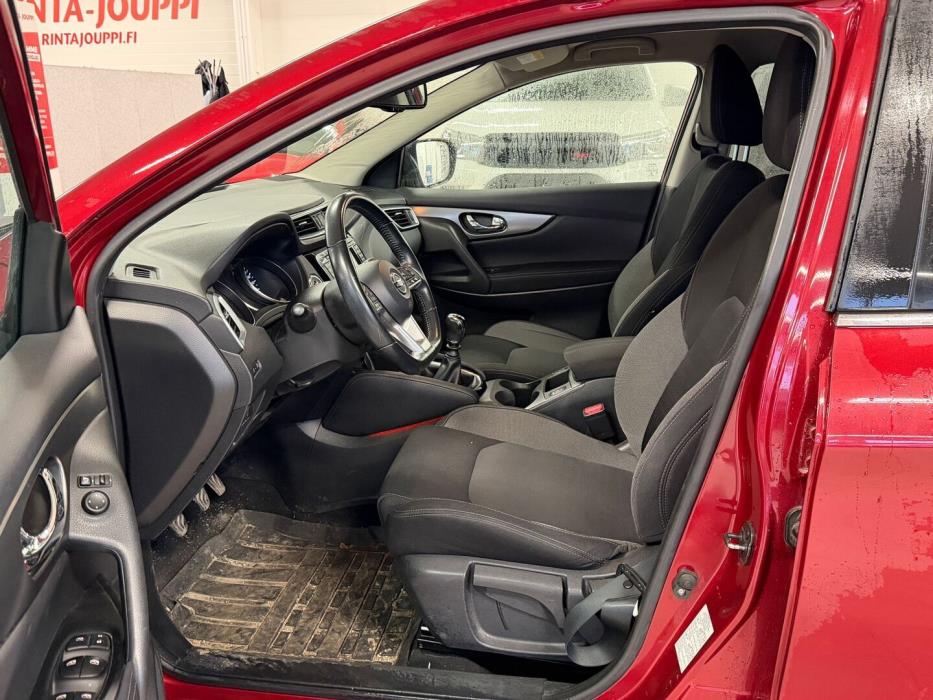 NISSAN Qashqai 2017