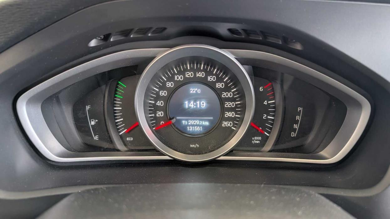 VOLVO V40 Cross Country 2017