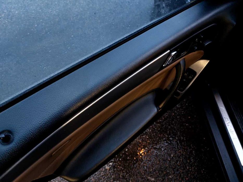 MERCEDES-BENZ C 55 AMG 2004