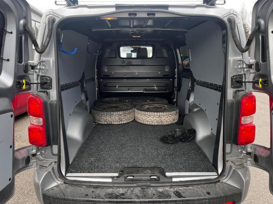 TOYOTA Proace 2020