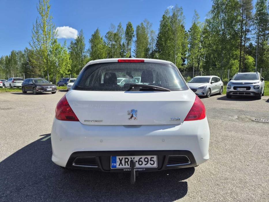 PEUGEOT 308 2011