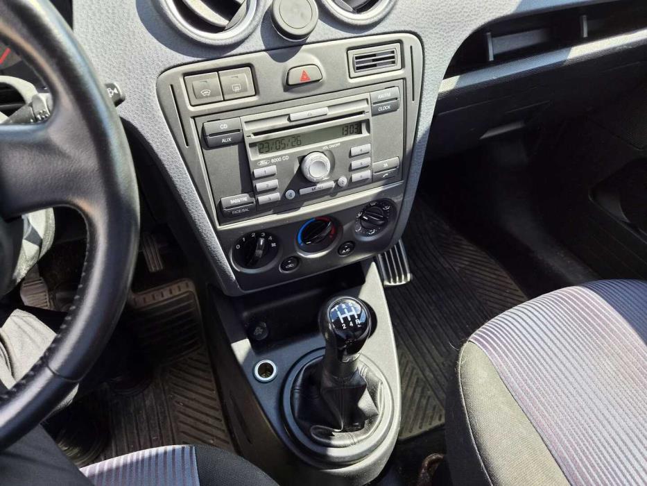 FORD Fusion 2008