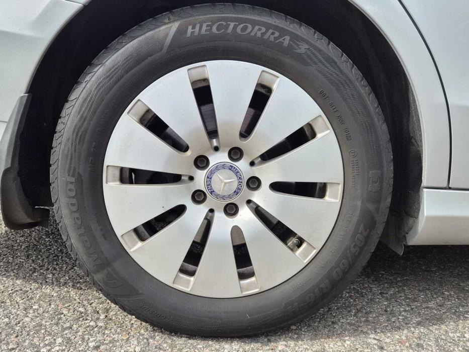 MERCEDES-BENZ C 2016