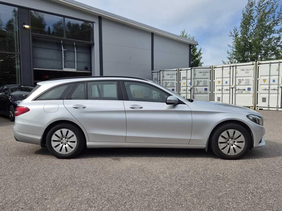 MERCEDES-BENZ C 2016