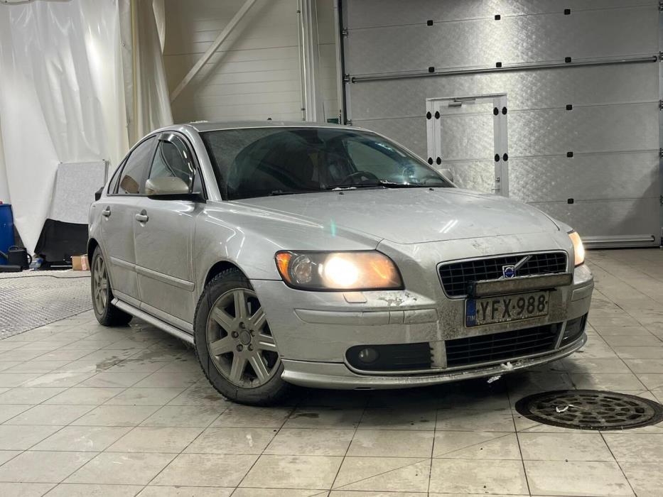 VOLVO S40 2005
