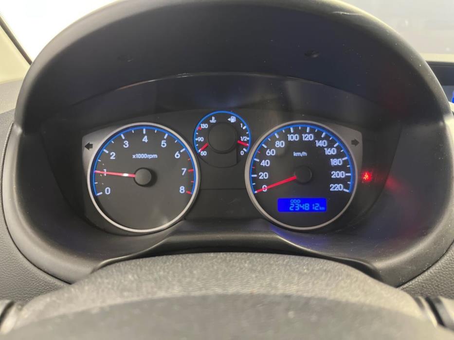 HYUNDAI i20 2010