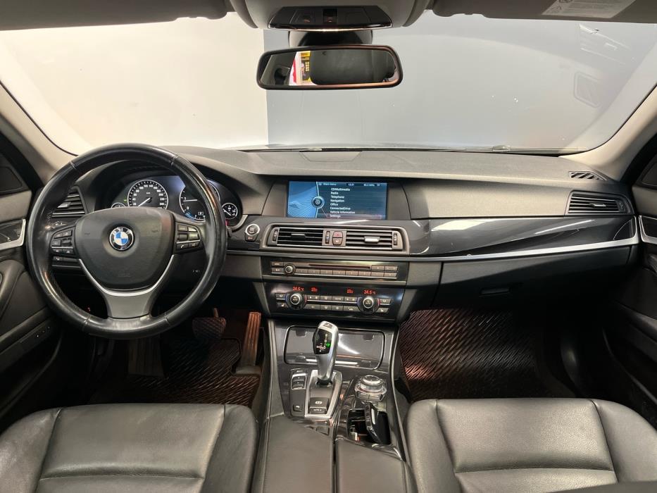 BMW 525 2011