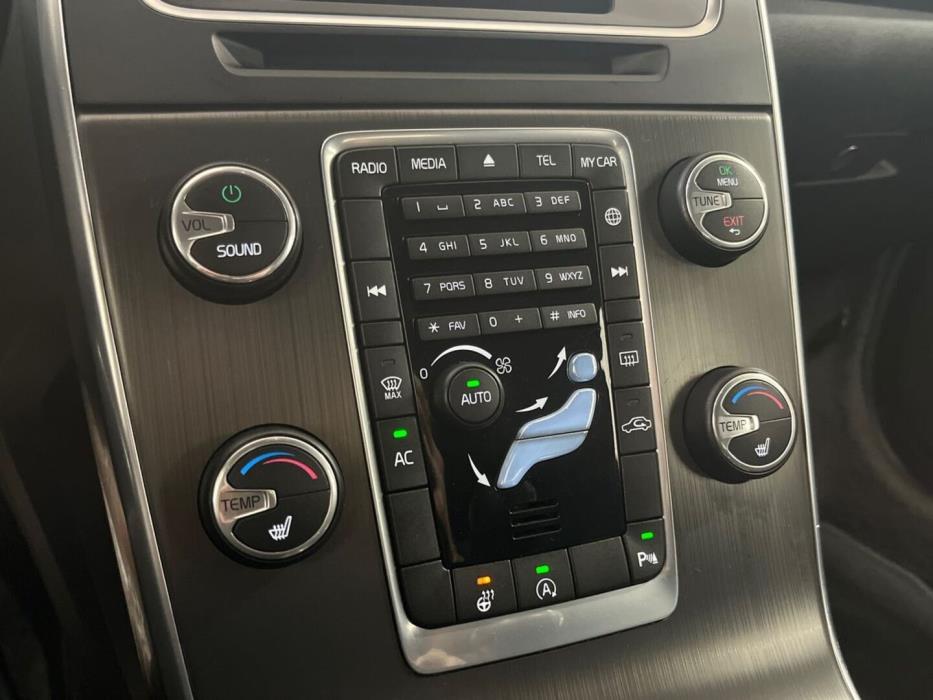 VOLVO V60 2014