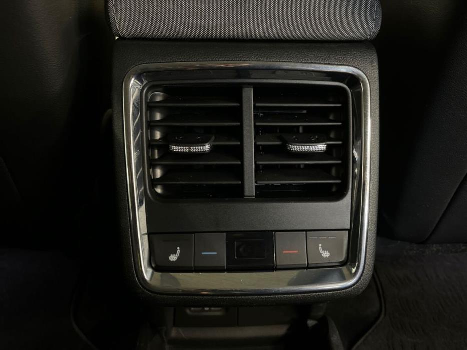 SKODA Enyaq 2022