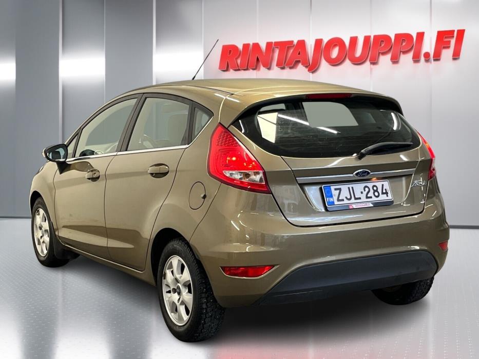 FORD FIESTA 2012