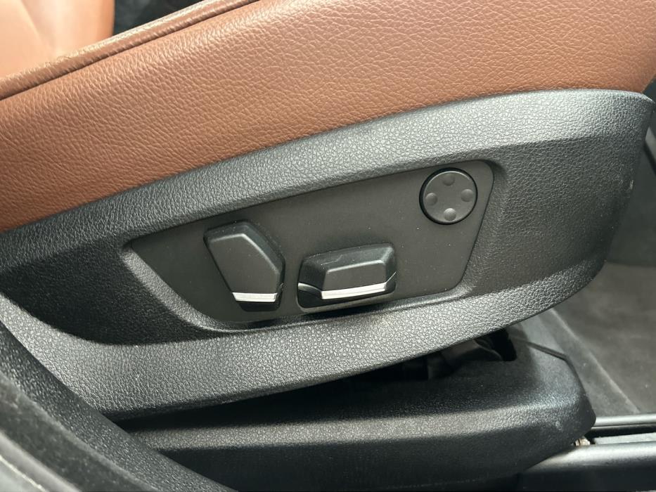 BMW 530 GRAN TURISMO 2011