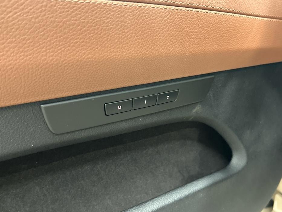 BMW 530 GRAN TURISMO 2011