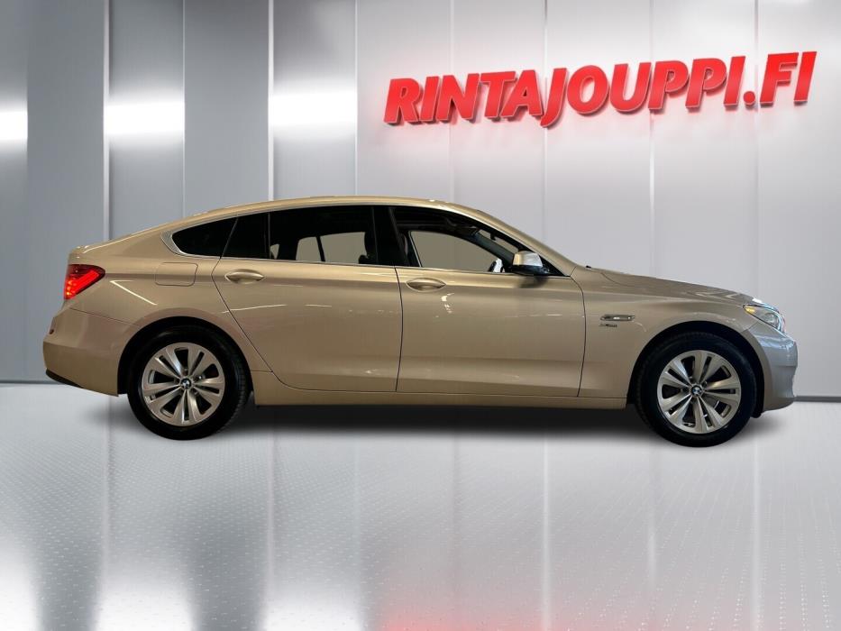 BMW 530 GRAN TURISMO 2011