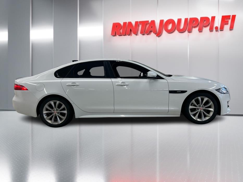 JAGUAR XF 2016