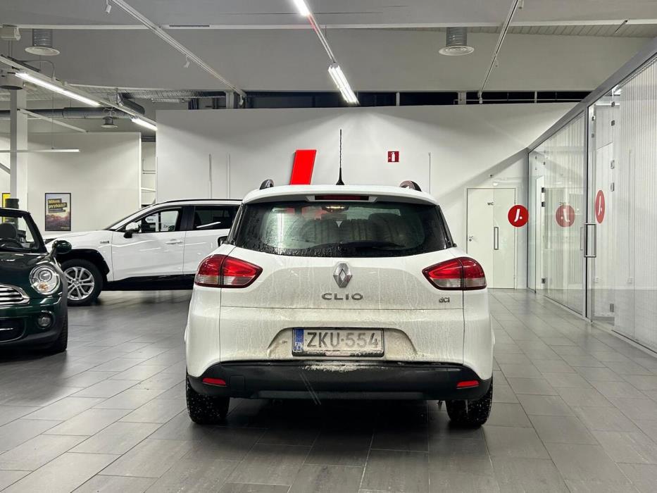 RENAULT Clio 2016