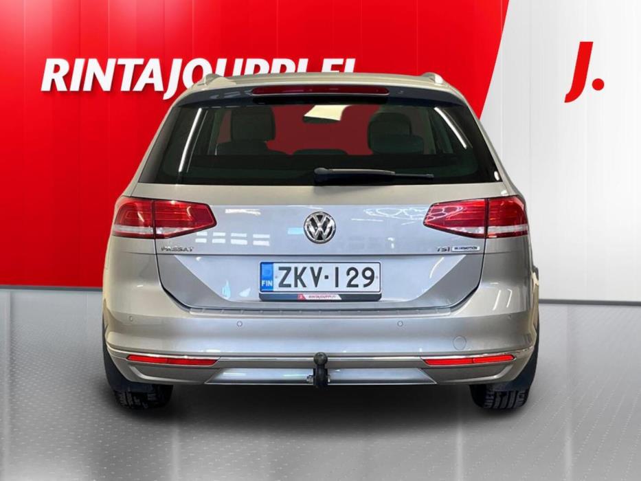 VOLKSWAGEN Passat 2016