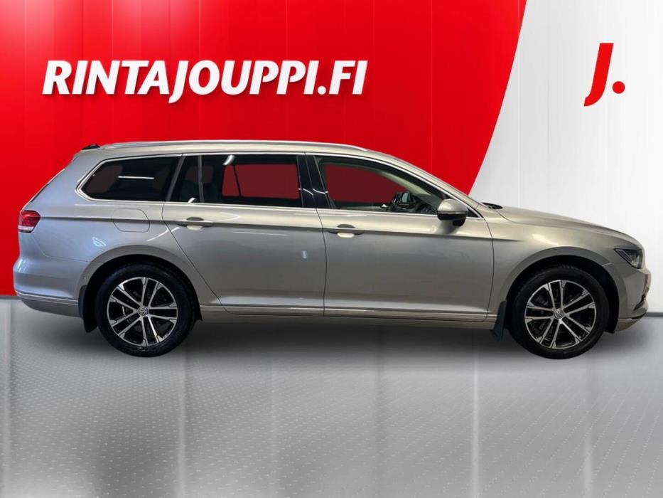 VOLKSWAGEN Passat 2016