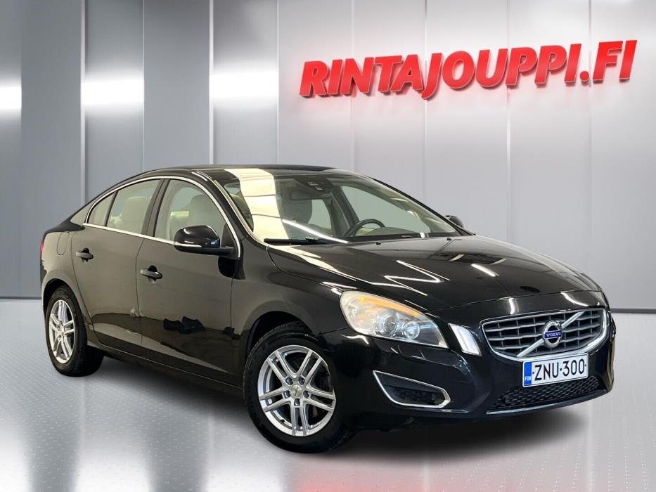 VOLVO S60 2011