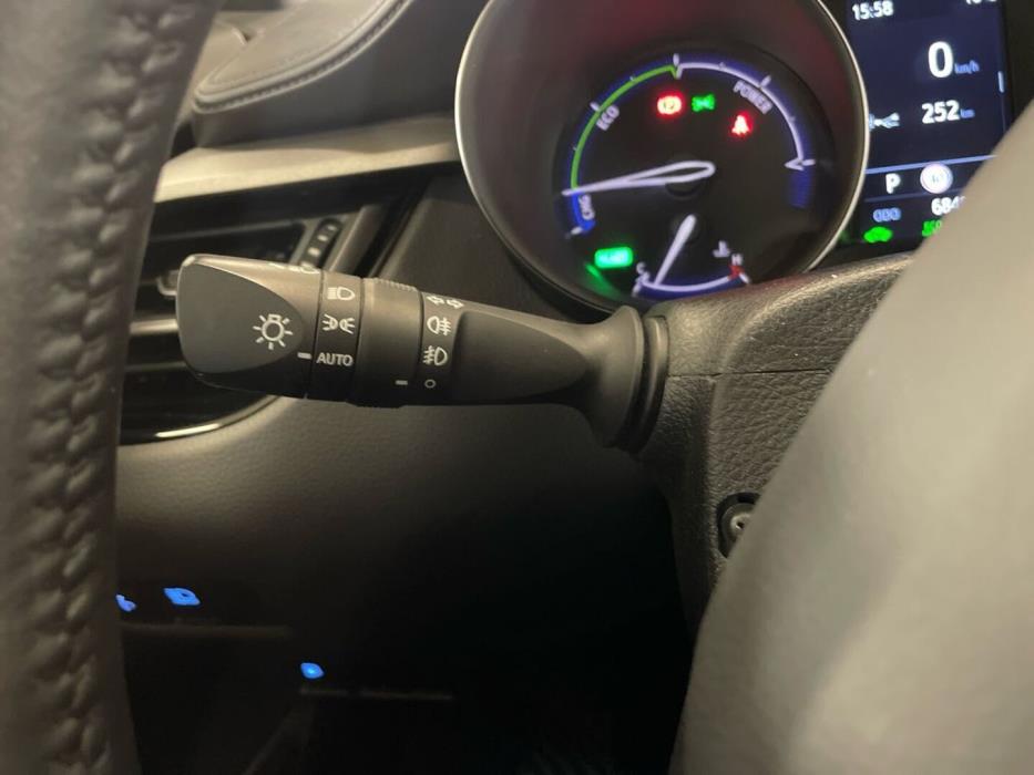 TOYOTA C-HR 2022