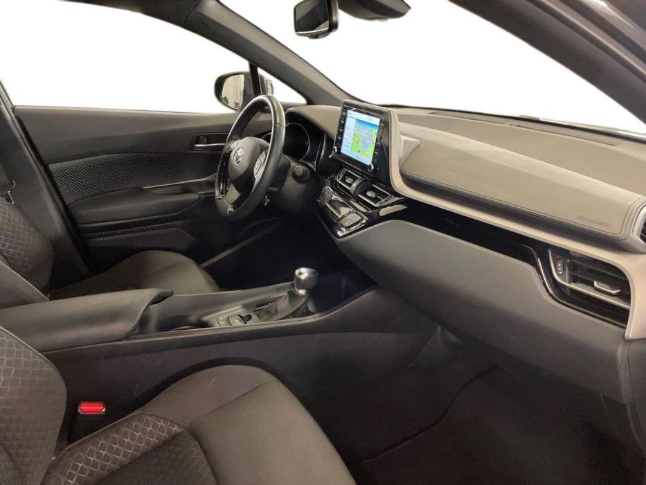 TOYOTA C-HR 2022