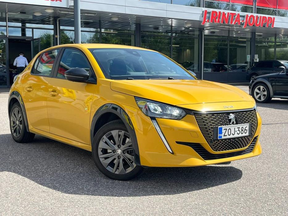 PEUGEOT e-208 2022