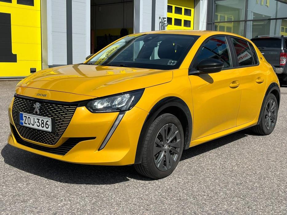 PEUGEOT e-208 2022