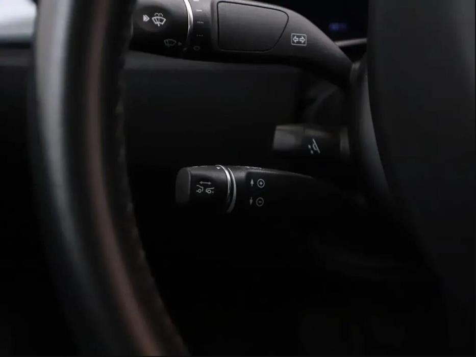 TESLA Model S 2019