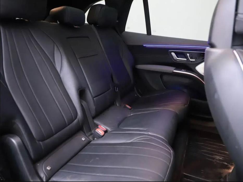 MERCEDES-BENZ EQS 2024