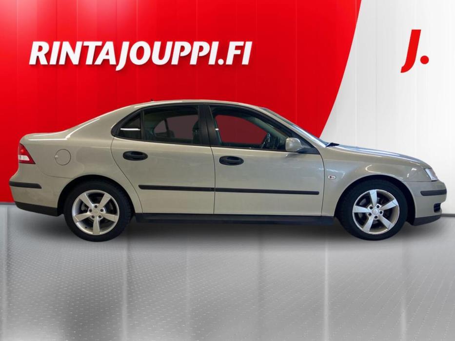 SAAB 9-3 2005