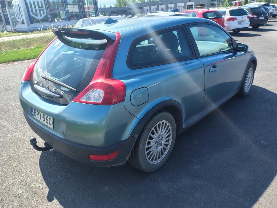 VOLVO C30 2009