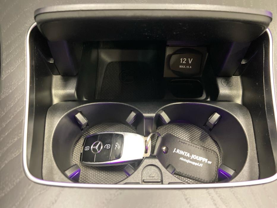 MERCEDES-BENZ E 2017