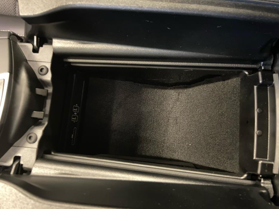 MERCEDES-BENZ E 2017